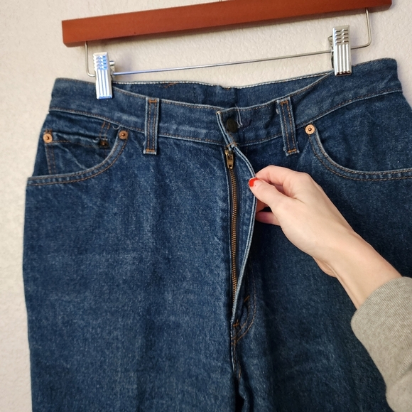 LEVIS x VINTAGE 505 Dark Wash Denim USA Made Size 16 - Picture 6 of 7